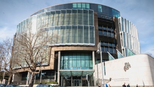 Teacher tells sex assault trial it was 'major mistake' to have student sleep in bed beside him - Homepage - Vimarsana News