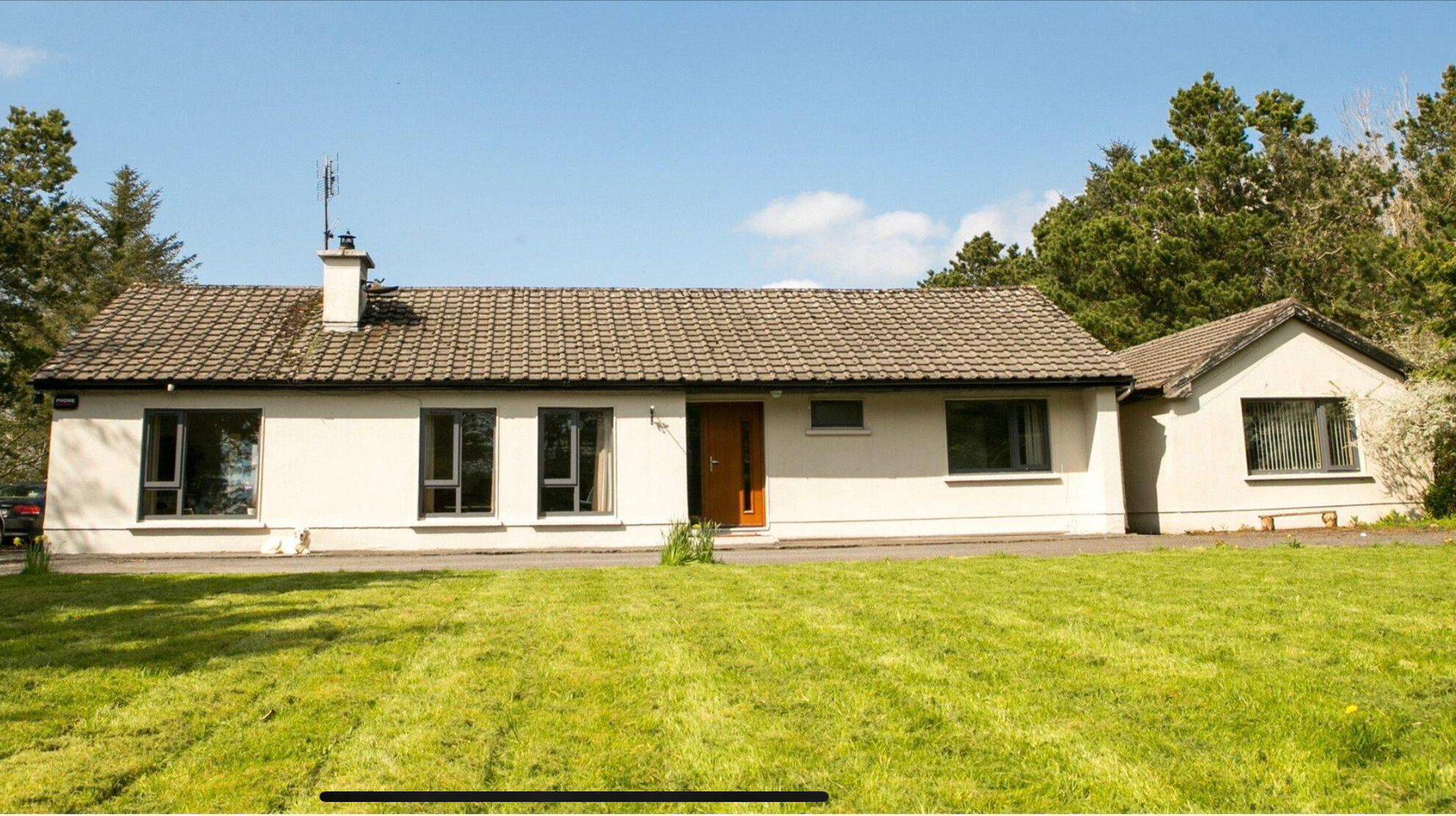 Lots of choice at online property auction - Life - Vimarsana News