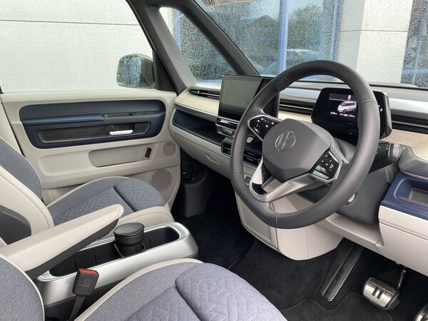 The interior is extremely spacious, with huge head and legroom for all occupants. The interior is extremely spacious, with huge head and legroom for all occupants.