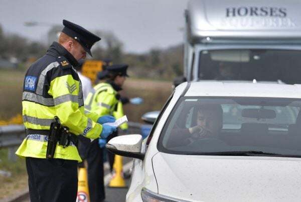 50 people prevented from entering Republic of Ireland through the North last week - Homepage - Vimarsana News