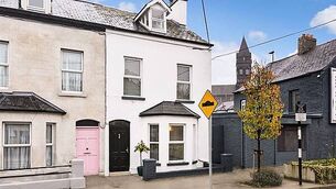 Freezing carriages and racist abuse among 16,000 complaints made to Irish Rail Freezing carriages and racist abuse among 16,000 complaints made to Irish Rail