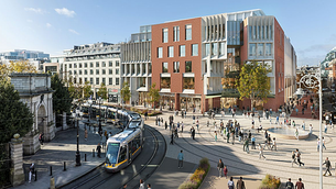 Varadkar: Sinn Féin-led government ‘a high risk’, but powers limited at Stormont Varadkar: Sinn Féin-led government ‘a high risk’, but powers limited at Stormont