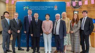 <p>The Ambassador was welcomed to the county</p> <p>The Ambassador was welcomed to the county</p>