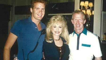 Mayo man’s special memory of meeting Dolly Parton in Chicago Mayo man’s special memory of meeting Dolly Parton in Chicago