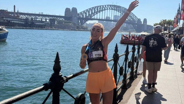 Fiona Naughton was the first Irish woman to cross the line at the Sydney Marathon on Sunday. <p>Fiona Naughton was the first Irish woman to cross the line at the Sydney Marathon on Sunday.</p>